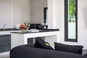 Nariya Bayfront Phuket