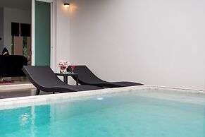 Nariya Bayfront Phuket