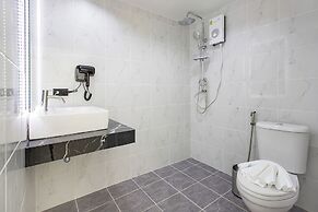 Nariya Bayfront Phuket