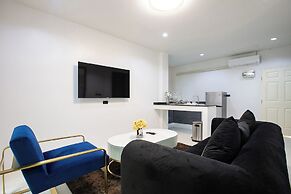 Nariya Bayfront Phuket