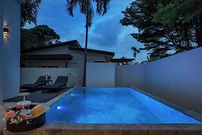 Nariya Bayfront Phuket