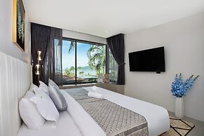 Nariya Bayfront Phuket