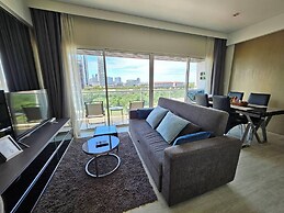 Residence Veranda By Thita