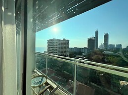 Residence Veranda By Thita