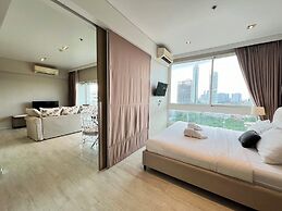 Residence Veranda By Thita