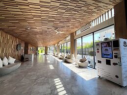 Residence Veranda By Thita