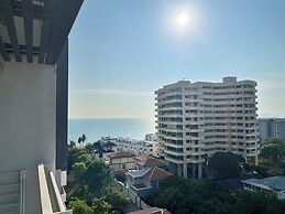 Residence Veranda By Thita