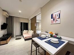 Residence Veranda By Thita