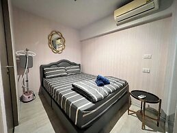 Residence Veranda By Thita