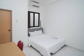 OYO 94143 Mahagoni House Syariah