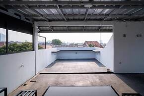 OYO 94143 Mahagoni House Syariah