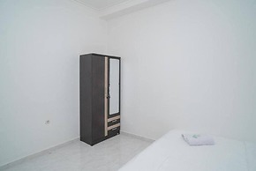 OYO 94143 Mahagoni House Syariah