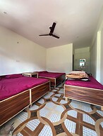 Kuari Pass Inn