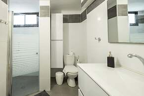 Bahai Serenity Apartment by Sea N' Rent