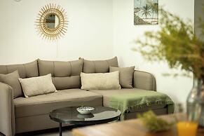 Bahai Serenity Apartment by Sea N' Rent