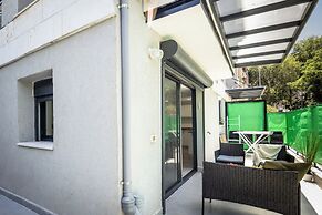 Bahai Serenity Apartment by Sea N' Rent