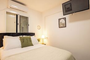 Bahai Serenity Apartment by Sea N' Rent