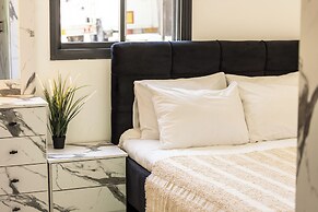 Bahai Serenity Apartment by Sea N' Rent