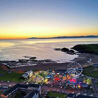 Comfortable Mobile Home in the Countryside