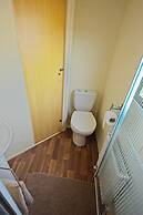 Comfortable Mobile Home in the Countryside