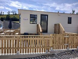 Comfortable Mobile Home in the Countryside