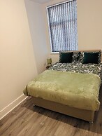 Chaucer House Retreat - Leicester