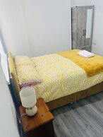 Chaucer House Retreat - Leicester