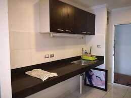 Room in Apartment - Jomtien Hill Resort Pratamnak 107