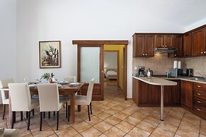 Pool House In Greenery