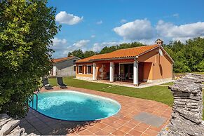 Pool House In Greenery