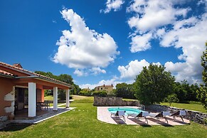 Pool House In Greenery