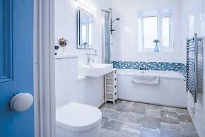 Sea Glass - 2 Bedroom Apartment - Manorbier