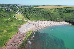 Sea Glass - 2 Bedroom Apartment - Manorbier