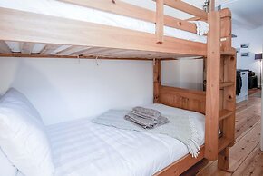 Sea Glass - 2 Bedroom Apartment - Manorbier