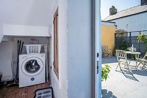 Sea Glass - 2 Bedroom Apartment - Manorbier