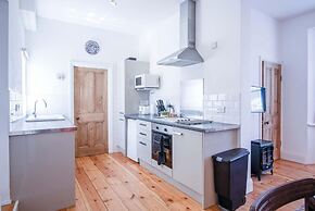 Sea Glass - 2 Bedroom Apartment - Manorbier
