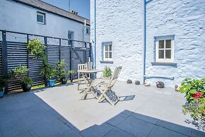 Sea Glass - 2 Bedroom Apartment - Manorbier