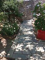 Grandpa s Ouse in Tsagkarada