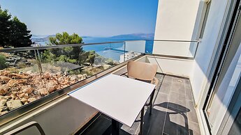 Sunset Shoreline Saranda Hotel