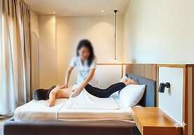 Sunset Shoreline Saranda Hotel