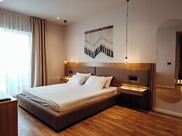 Sunset Shoreline Saranda Hotel