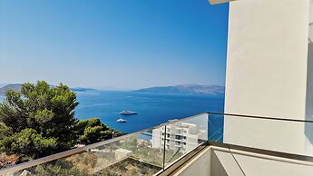 Sunset Shoreline Saranda Hotel