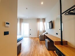 Sunset Shoreline Saranda Hotel