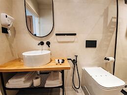 Sunset Shoreline Saranda Hotel