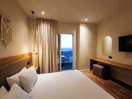 Sunset Shoreline Saranda Hotel