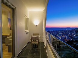 Sunset Shoreline Saranda Hotel