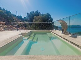 Sunset Shoreline Saranda Hotel