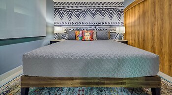 Sea View Residences 302