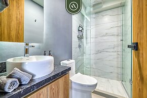 Sea View Residences 302