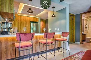 Sea View Residences 302